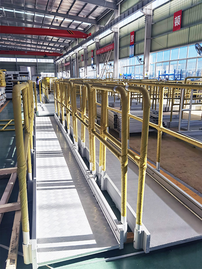 Pulp and Paper Machine Walkway